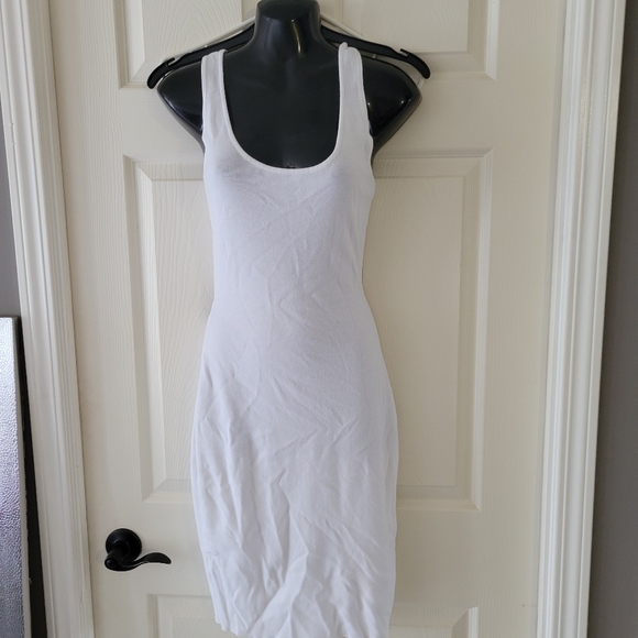 Great all around white dress from Revamped. Size L - Picture 2 of 3